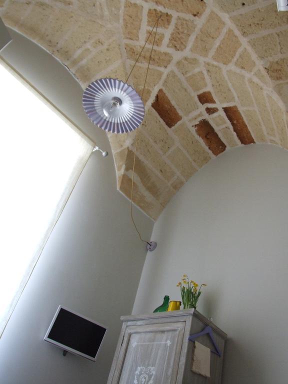 Bed and Breakfast La Casa Di Alessio Lecce Habitación foto